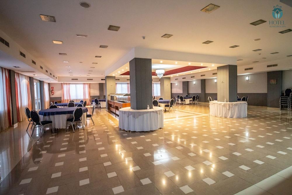 Hotel Ath Al Medina Wellness 外观 照片